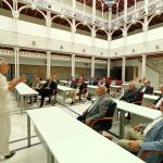Carmen-Martinez-explica-la-labor-de-los-diputados-de-la-Asamblea-Regional-de-Murcia-1