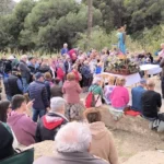 20250113Cuadrillas cantando frente a la antigua ermita de la Virgen de La Luz de El Cañar 2